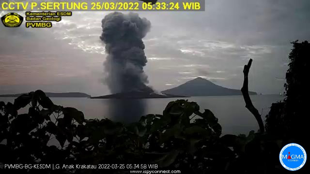 Erupsi pertama pada 25 Maret 2022. | Foto: ist