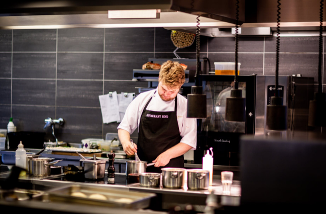 Ilustrasi Teknik Memasak. Sumber: Rene Asmussen/Pexels.com