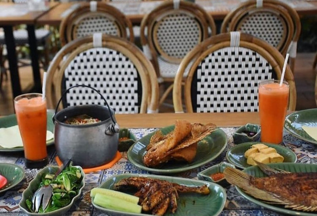 Ilustrasi temoat bukber di Surabaya Foto: Instagram/ @ikanbakarcianjur