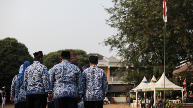 Ilustrasi PNS. Foto: Gandi Purwandi/Shutterstock