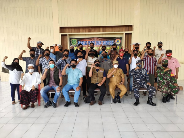 gambar 1. sosialisasi dan bimtek PLTB