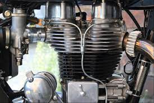 Ilustrasi mesin motor (Foto: Pixabay)