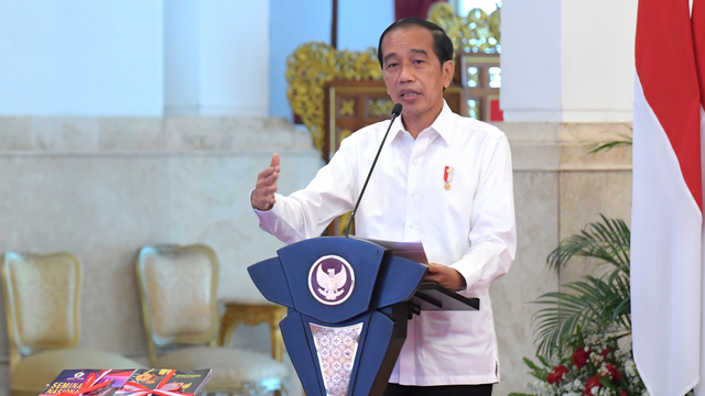 Pengarahan Presiden Joko Widodo kepada peserta Program Pendidikan Singkat Angkatan (PPSA) XXiii dan Program Pendidikan Regurel Angkatan (PPRA) LXII Tahun 2021 Lemhannas RI, di Istana Negara, Jakarta, Rabu (13/10). Foto: Kris/Biro Pers Sekretariat Presiden