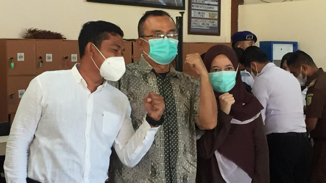 Dosen Unsyiah Saiful Mahdi bebas dari Lapas Kelas II A Banda Aceh. Foto: Zuhri Noviandi/kumparan