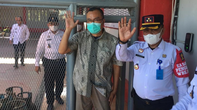 Dosen Unsyiah Saiful Mahdi bebas dari Lapas Kelas II A Banda Aceh. Foto: Zuhri Noviandi/kumparan