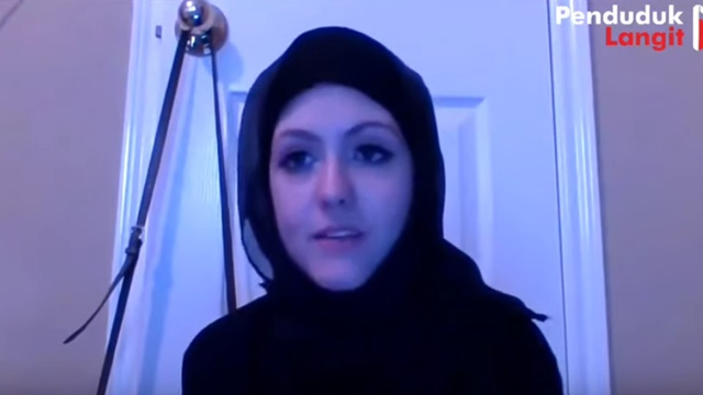 Lauren Nur. Foto: Screenshoot Youtube Penduduk Langit