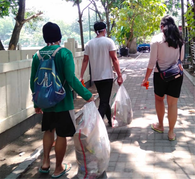 Recycled Art: Melestarikan Lingkungan Lewat Karya Seni