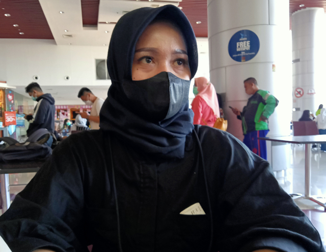 Desainer Novita Rahayu Purwaningsih. Foto: Masruroh/Basra