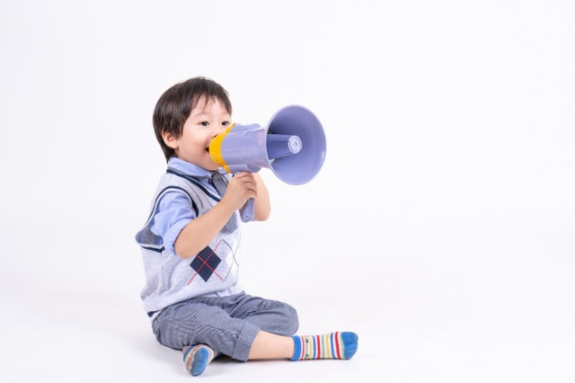 Ilustrasi tanda speech delay anak 1 tahun (Sumber: Freepik)