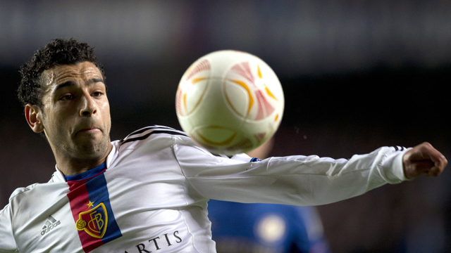 Mohamed Salah saat berkostum FC Basel. Foto: ADRIAN DENNIS / AFP