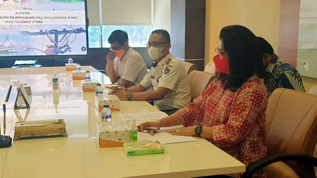 Bupati Kepulauan Sitaro, Evangelian Sasingen saat melakukan audiensi dengan Badan Nasional Pengelola Perbatasan (BNPP)