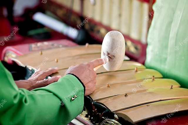 Ilustrasi warisan budaya tak benda, sumber gambar: https://www.freepik.com/