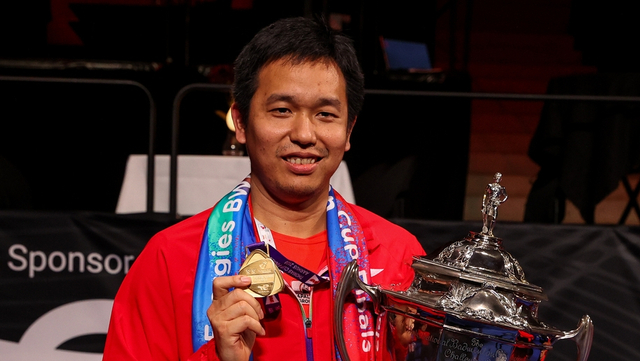 Ganda putra Indonesia, Hendra Setiawan merayakan gelar juara Piala Thomas 2020. Foto: Yohan Nonotte/Badmintonphoto/BWF