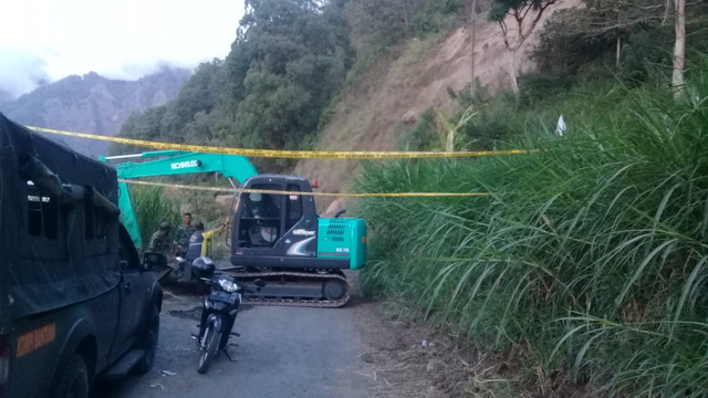 Penutupan kembali akses jalan ke Desa Trunyan, Kintamani - IST
