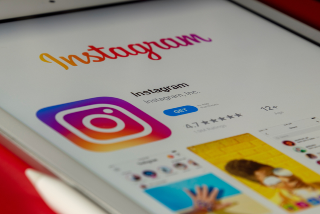 Ilustrasi aplikasi Instagram. Foto: Souvik Banerjee/unsplash.