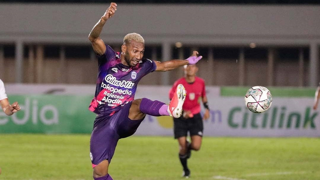 Rans Cilegon FC vs Badak Lampung, Selasa (19/10). Foto: Instagram/@rans.cilegonfc.official