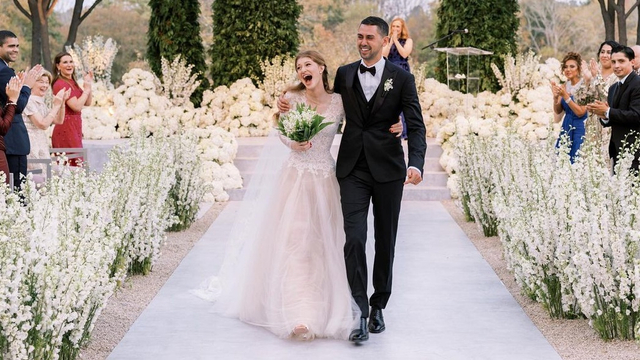 Gaun pengantin Jennifer Gates. Foto: Instagram @jenniferkgates