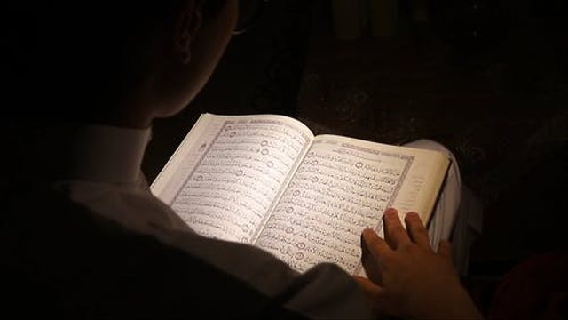 Ilustrasi isi surat Al Fath ayat 28 dalam Al-quran. Foto: dok. https://www.pexels.com/