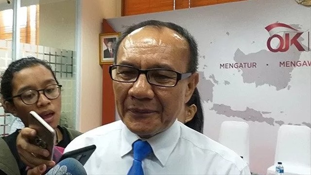 Ketua Satgas Waspada Investasi OJK Tongam Lumban Tobing.

 Foto: Indra Arief Pribadi/ANTARA