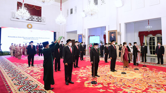 Ilustrasi Pelantikan Duta Besar Indonesia Luar Biasa dan Berkuasa Penuh di Istana Negara (25/10/2021). Foto: Lukas/Biro Pers Sekretariat Presiden
