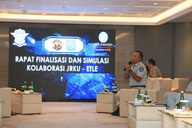 Rapat Finalisasi dan Simulasi Kolaborasi Aplikasi JRKu-ETLE bersama Jasa Raharja dan Korlantas Polri, Senin (25/10). Foto: dok. Jasa Raharja