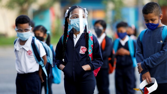 Anak-Anak di Venezuela Mulai Kembali Sekolah Tatap Muka. Foto: Leonardo Fernandez Viloria/REUTERS