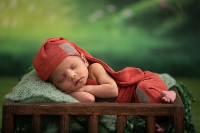Ilustrasi nama bayi laki-laki Spanyol (Sumber: Unsplash)