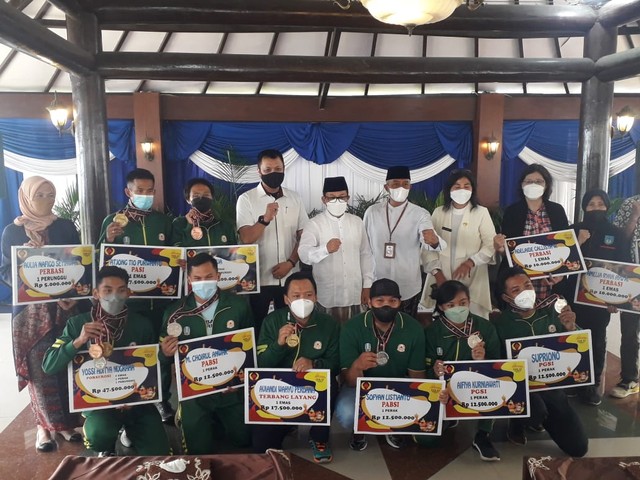 Atlet Kota Malang peraih medali di PON XX Papua. Foto: M Sholeh