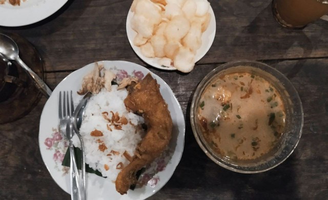 Lodeh pedas warung Kopi Sontoloyo. Foto: Ulul Azmy