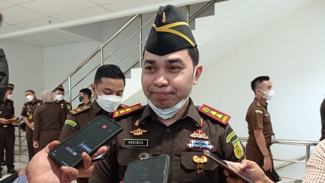 KEPALA Kejaksaan Negeri Kuantan Singingi (Kajari Kuansing), Hadiman. 