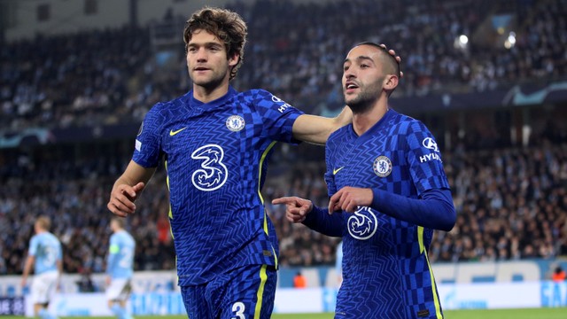 Selebrasi pemain Chelsea Hakim Ziyech usai mencetak gol ke gawang Malmo FF pada pertandingan Grup H Liga Champions di Stadion Eleda, Malmo, Swedia. Foto: Carl Recine/REUTERS