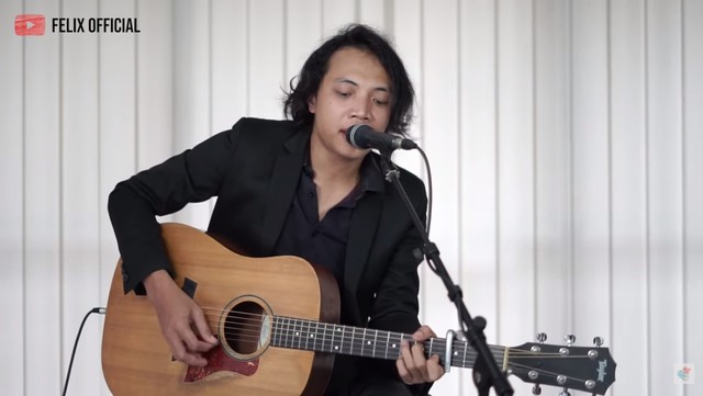 Chord Iris Goo Goo Dolls Felix Cover. Foto: Youtube: Felix Official