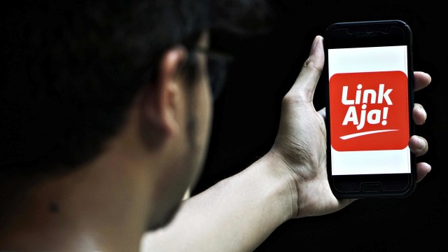 Ilustrasi Cara Daftar LinkAja. Foto: Jamal Ramadhan/kumparan