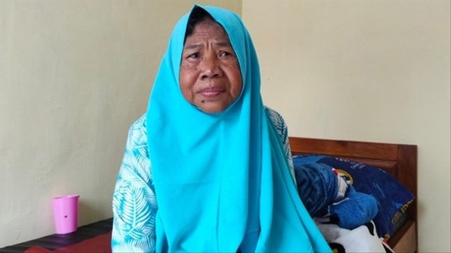 Bu Trimah yang kini berada di Griya Lansia Husnul Khatimah di Kabupaten Malang. Foto: Istimewa