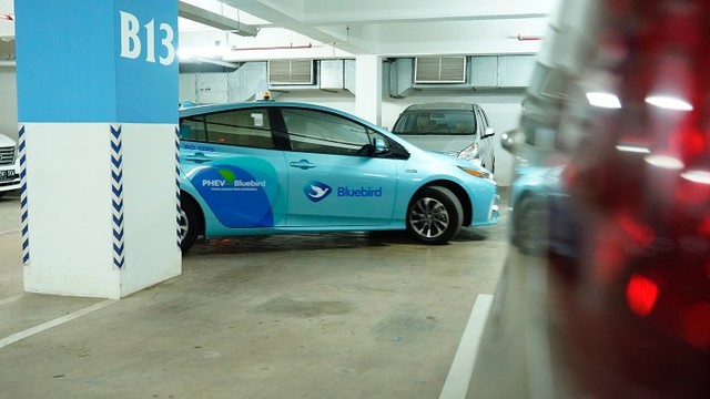 Calon Armada Listrik Blue Bird Toyota Prius PHEV. Foto: Dok. Istimewa