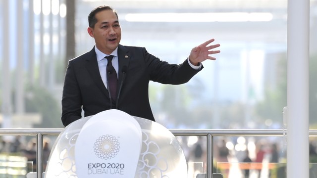 Menteri Perdagangan Muhammad Lutfi memberikan sambutan saat pembukaan National Day Indonesia di Al Wasl Plaza, Expo 2020 Dubai, Dubai, Uni Emirat Arab, Kamis (4/11/2021). Foto: Hafidz Mubarak A/ANTARA FOTO