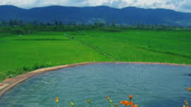 Uniknya Pemandian Air Soda Tarutung yang Hanya Ada 2 di Dunia. Foto: http://disbudpar.sumutprov.go.id/