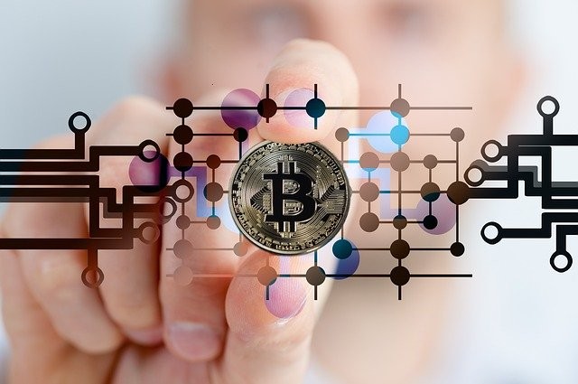 Ilustrasi Airdrop crypto. Foto: Pixabay