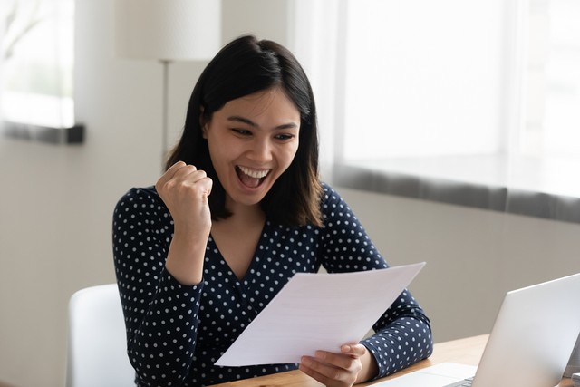 Ilustrasi wanita yang berhasil merencanakan keuangannya. Foto: Shutterstock.