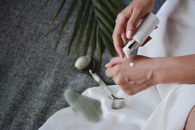 Ilustrasi Cara Memperbaiki Skin Barrier yang Rusak Foto: Unsplash