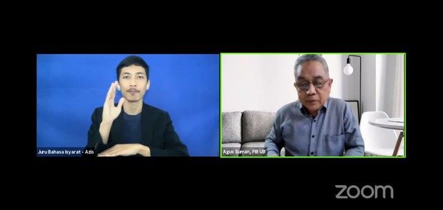 Dekan FIB UB Prof Dr Agus Suman saat membuka webinar dengan tajuk 'Program MBKM yang Inklusif Bagi Mahasiswa dengan Disabilitas' / Foto : tangkapan layar