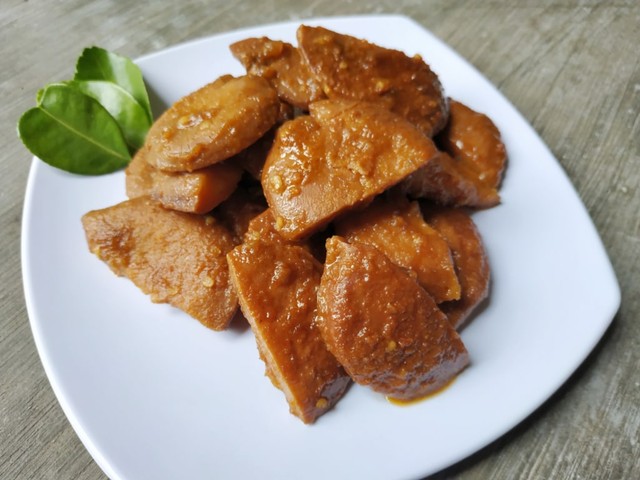Ilustrasi Semur Jengkol. Foto: Shutterstock