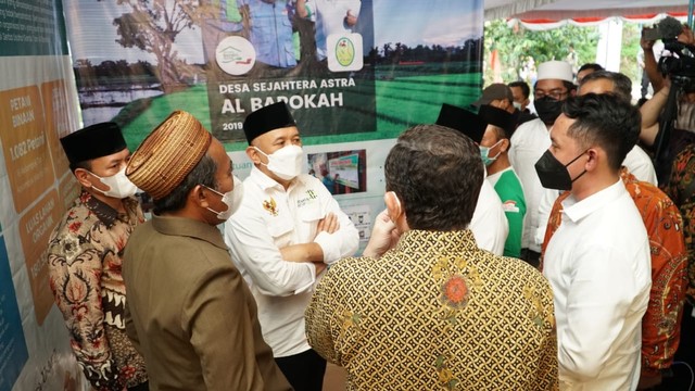 Menkop UKM Teten Masduki dukung petani desa sejahtera. Foto: Kemenkop UKM