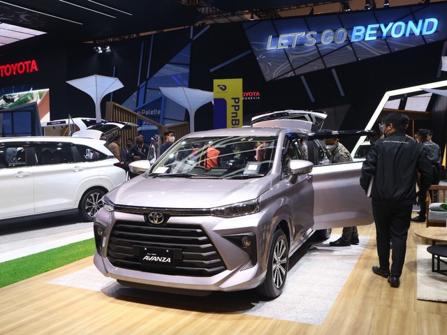 Toyota Avanza terbaru di GIIAS 2021. Foto: Ghulam Muhammad Nayazri / kumparanOTO