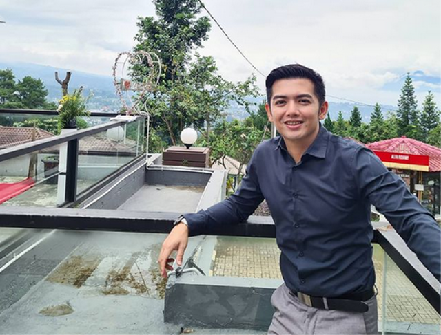 Nicky Tirta. Instagram @nickytirta