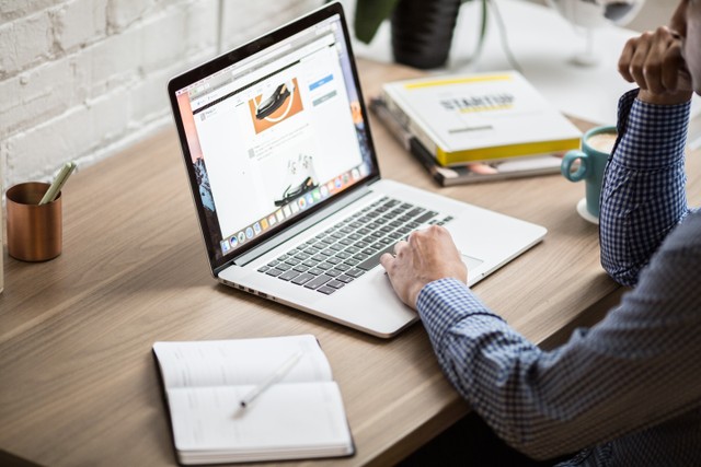 Cara Membersihkan RAM Laptop. Sumber foto: Pexels