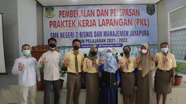 Komunitas TDA Jayapura kolaboraksi dengan SMK Negeri 2 dalam PKL. dok