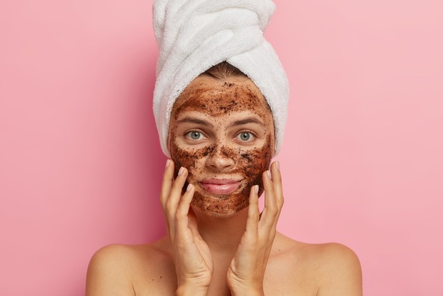 Ilustrasi Efek Samping Masker Kopi untuk Kulit, Apa Saja? Foto: Freepik