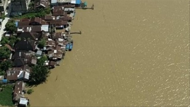 Muara Sungai Indragiri di Tembilahan, Indragiri Hilir, Riau. Foto: P3E Sumatera.