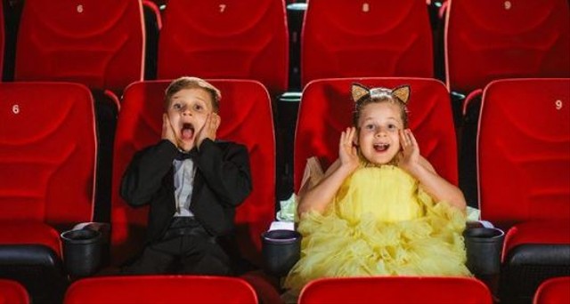 Ilustrasi biodata Roma dan Diana (Sumber: Youtube Kids Diana Show)